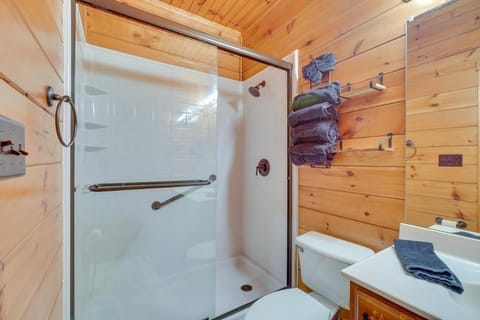 Simply Serene in the Smokies House in Gatlinburg