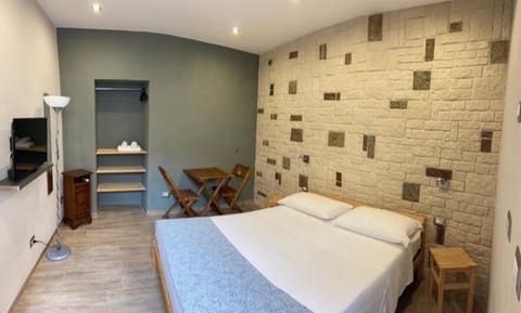 Annette Rooms Bed and Breakfast in Bari