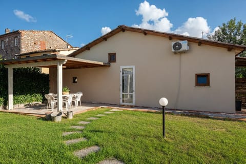 Property building, Garden