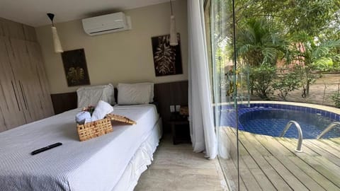 Bed, Bedroom, Swimming pool
