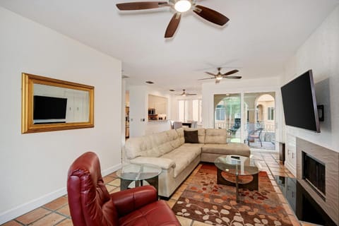 Vitamin Sea House in Siesta Beach