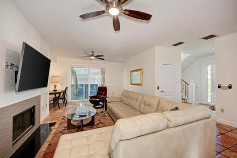 Vitamin Sea House in Siesta Beach