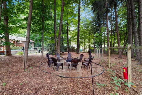 Red Arrow Lodge House in Sawyer