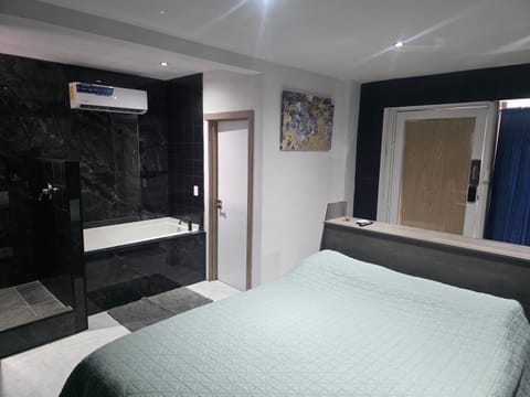 Cataleya Suites Cassandra Bed and Breakfast in Ciudad Juarez