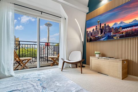 Nearby landmark, View (from property/room), Balcony/Terrace, Living room, Seating area, City view, Landmark view