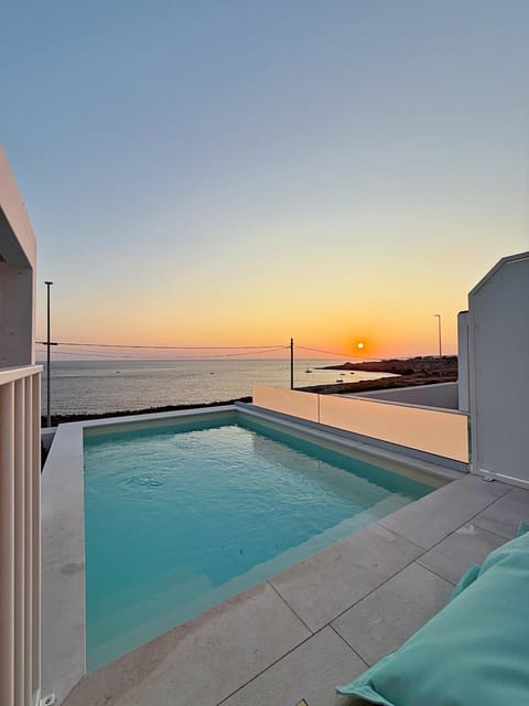 Natural landscape, Balcony/Terrace, Sea view, Swimming pool, Sunset