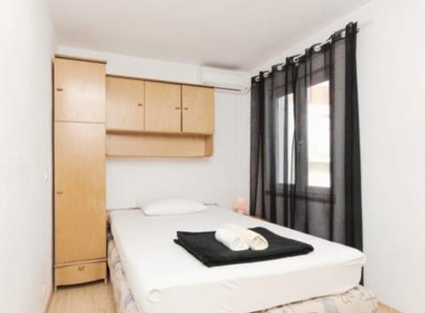 Apartmani Banić Apartman Studio 3 Bed and Breakfast in Split-Dalmatia County