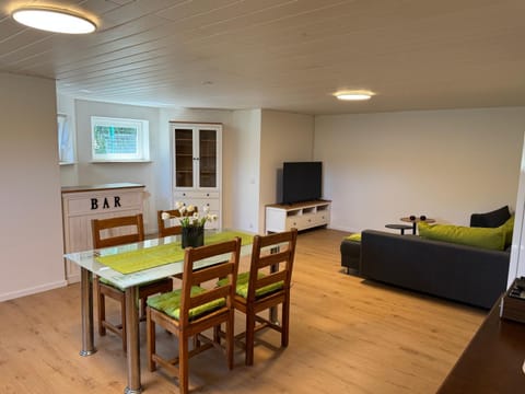 Living room, Dining area