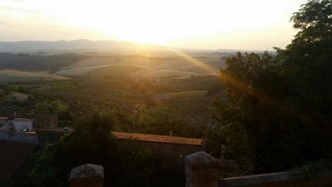Una finestra sul silenzio Trilocale Apartment in Tuscany
