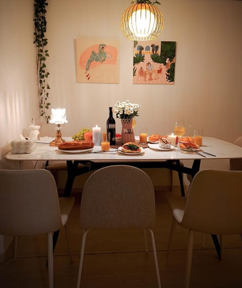 Living room, Dining area, kitchen
