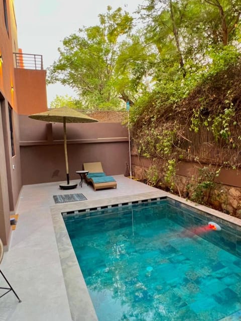 Patio, Day, View (from property/room), Balcony/Terrace, Pool view, Swimming pool, Swimming pool, sunbed
