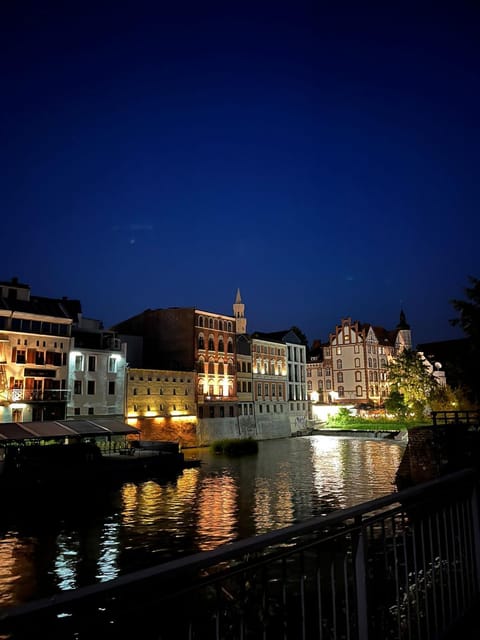 Property building, Nearby landmark, Night, City view, Location