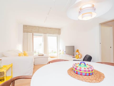 Pi y Margall Suite con Parking gratis by YBH Apartment in Vigo