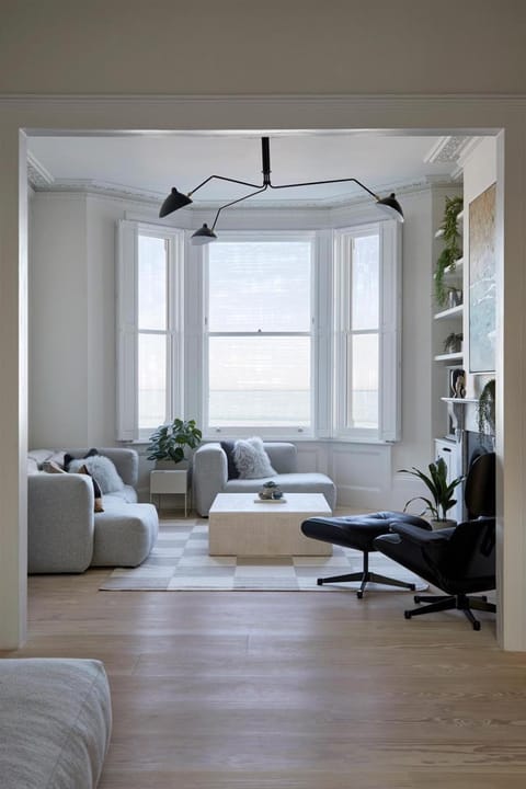 TV and multimedia, Living room, Photo of the whole room, Seating area, Beach, Sea view