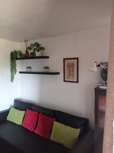 Habitación 1 en piso compartido con acceso Zonas comunes Campground/ 
RV Resort in Marbella