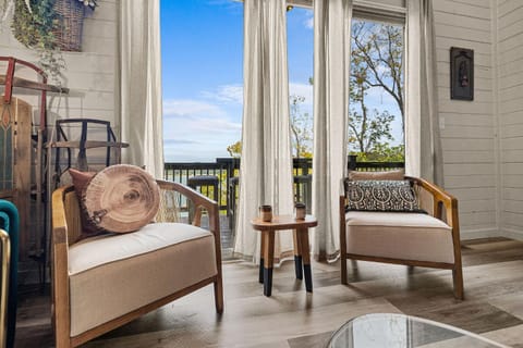 Wild Blue Yonder by American Patriot Getaways House in Douglas Lake