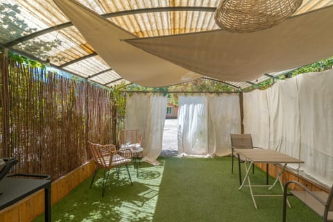 Domaine Plan Des Devens Volupté House in Bonnieux