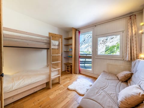 Appartement spacieux au pied des pistes, animaux admis, WiFi inclus - FR-1-694-433 Apartment in Val dIsere