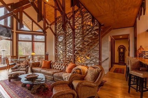 Copperleaf at Eagles Nest House in Beech Mountain