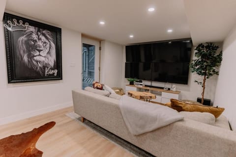 Mountain Cabin 20mins to Hunter Mt, hiking trails-3bds & 3baths Cabin in Capital District, NY, USA