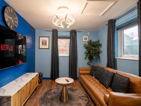 Delightful 6bed house for guests Apartment in Sheffield