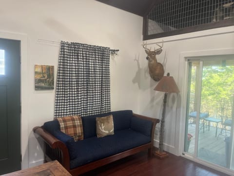 Lake Eagle Rock Lodge House in Roaring River Township