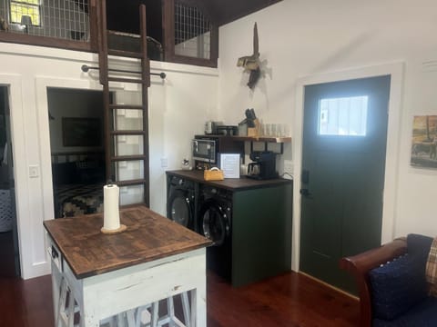 Lake Eagle Rock Lodge House in Roaring River Township