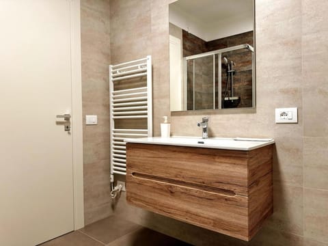 3 Are Apartment Apartment in Lake Garda