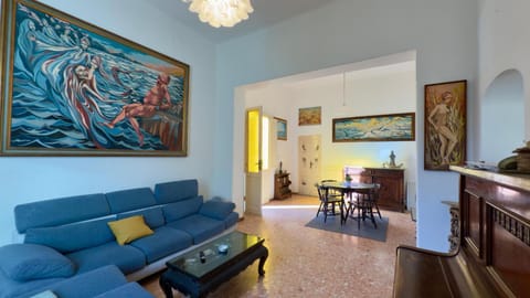 La Contessa Rossa Apartment in Tuscany