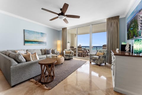 Bella Riva 203 - Oceanfront - Beach Service Included - Luxury - Viking Appliances Apartment in Okaloosa Island
