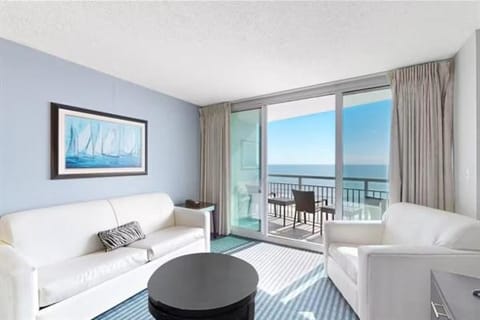 Balcony/Terrace, Living room