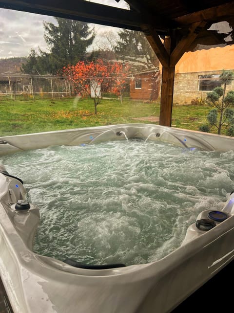 Natural landscape, Hot Tub