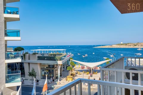 Property building, Nearby landmark, Day, Natural landscape, View (from property/room), Balcony/Terrace, Beach, Sea view