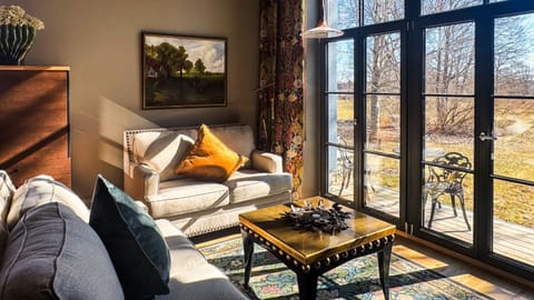 Balcony/Terrace, Living room, Seating area, Garden view