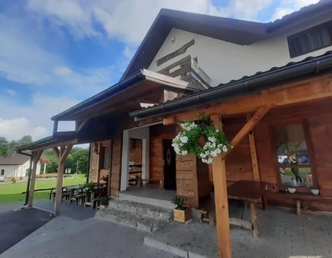 Property building, Day