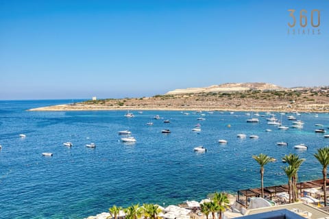 Nearby landmark, Day, Beach, Mountain view, Sea view