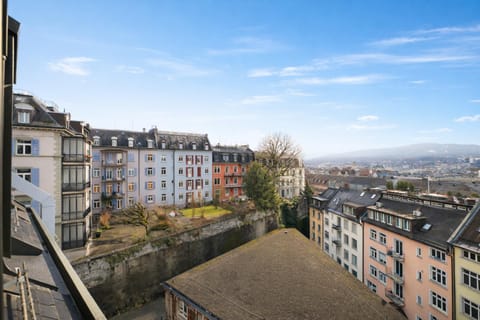 VISIONAPARTMENTS Leonhardstrasse - contactless check-in Apartment hotel in Zurich City