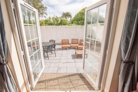 Corner Cottage House in Castlerock