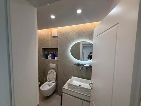 Dashaj Rooms 302 Apartment in Ksamil