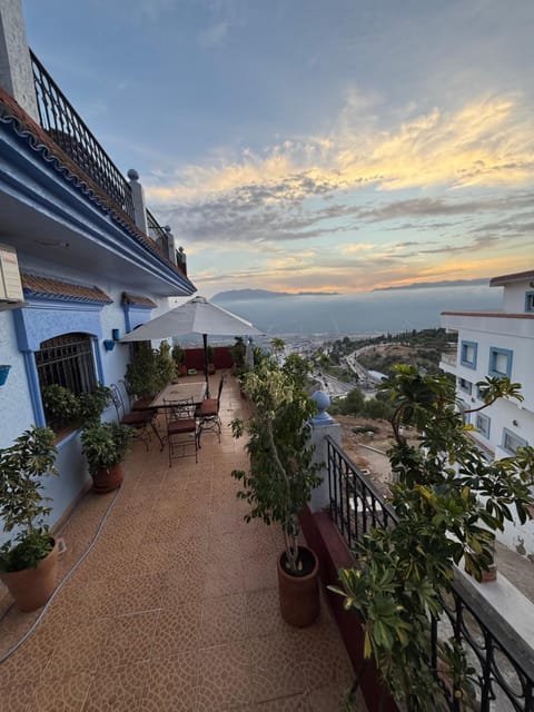 Patio, Natural landscape, View (from property/room), Balcony/Terrace