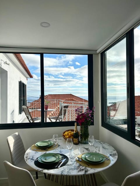 View (from property/room), Dining area, kitchen