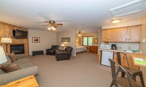 Wilder Inn Hotel in Ephraim