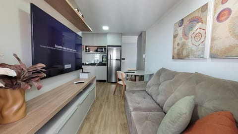 TV and multimedia, Kitchen or kitchenette, Living room, Seating area