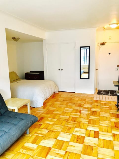 Bed, Photo of the whole room, Seating area, Bedroom