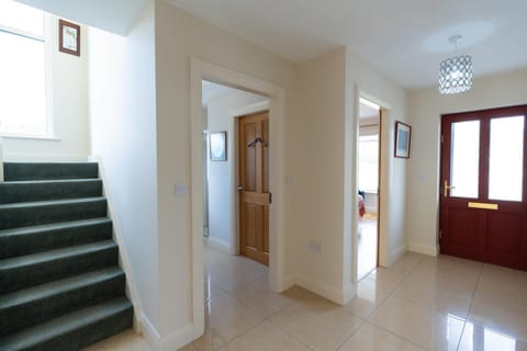 No 57 - Luxury Townhouse Dingle House in Dingle