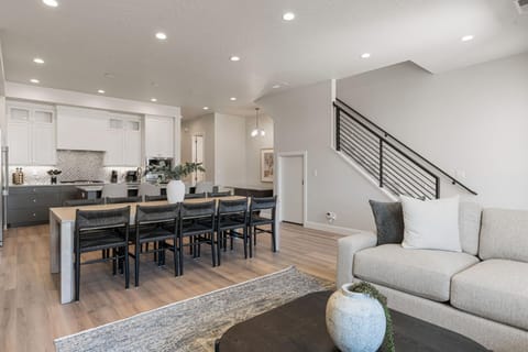 The Crash Pad townhouse House in St George