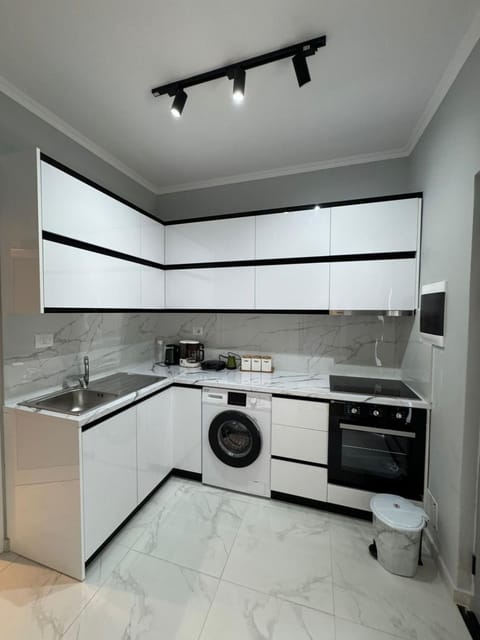 Vila England Bed and Breakfast in Sarandë