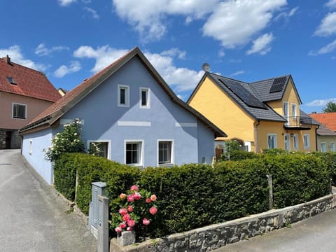 Property building, Neighbourhood, Street view
