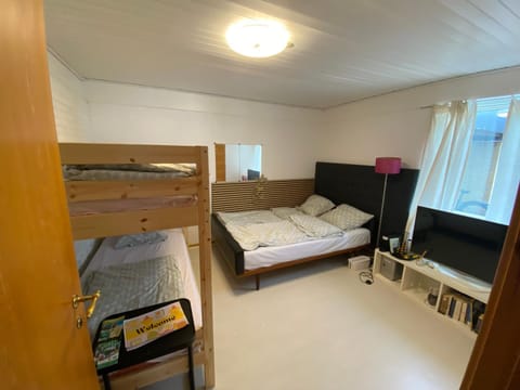 TV and multimedia, Bedroom, bunk bed