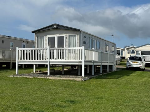 Sea Beach Bay View at Crimden Dene Holiday Park House in Hartlepool